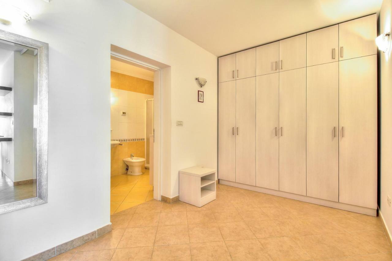 Apartment Katarina Crveni Vrh Ngoại thất bức ảnh